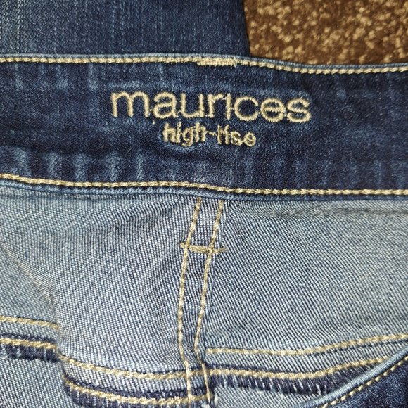 Maurices High Rise Jeans With Slight Distressing XL-R - Picture 2 of 8